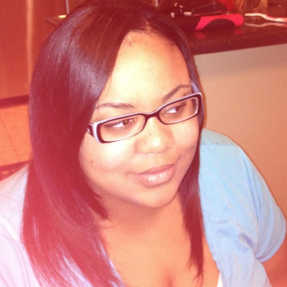 Meet your Posher, Alisa